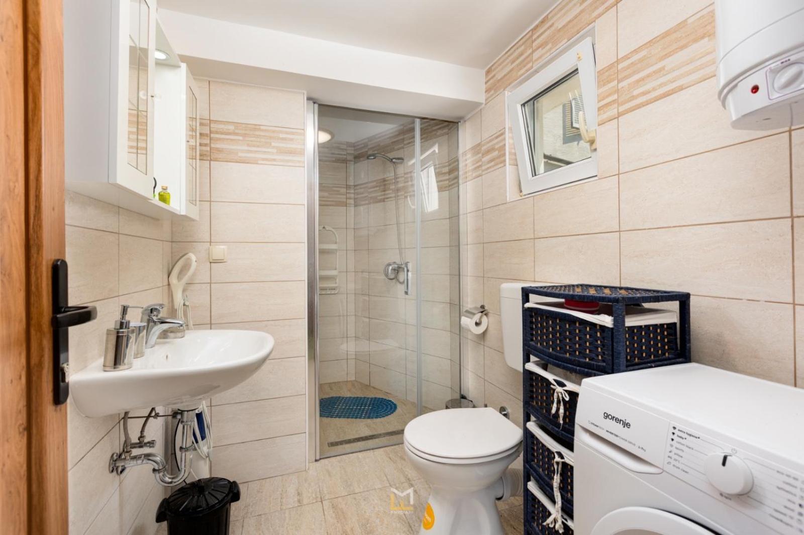 Apartman Perla *